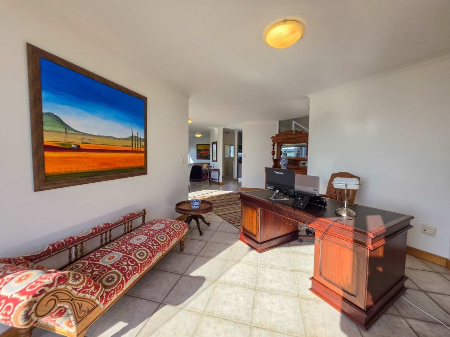 4 Bedroom Property for Sale in Stilbaai Wes Western Cape